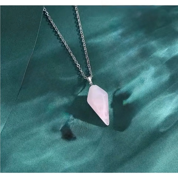 Pink Rose Quartz - Picture 1 of 10